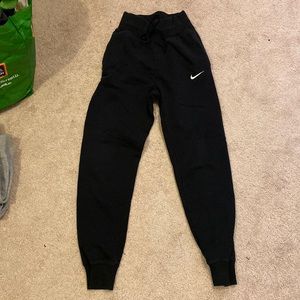 Nike high rise joggers